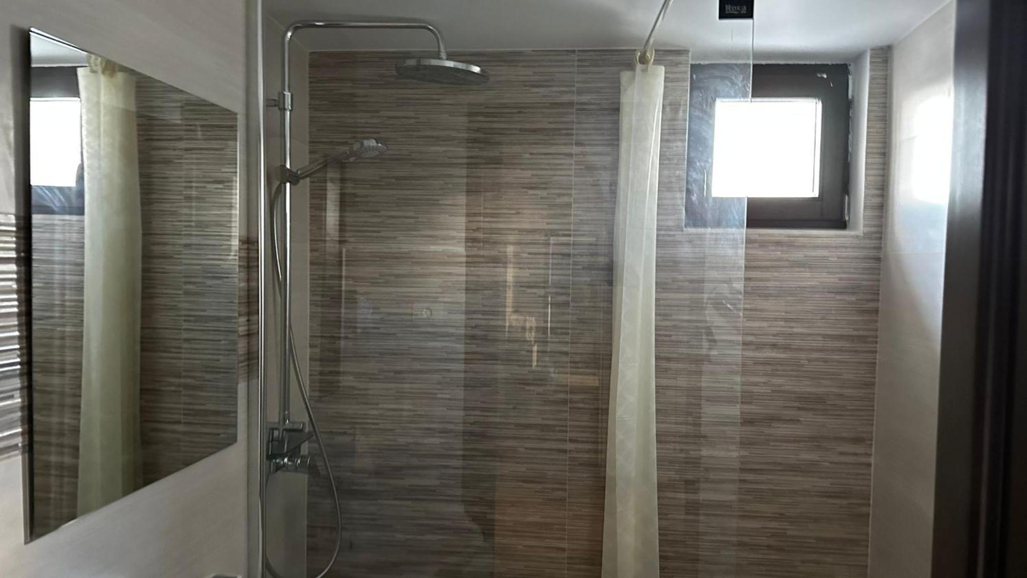 Sofiart Apartment Букурещ Екстериор снимка