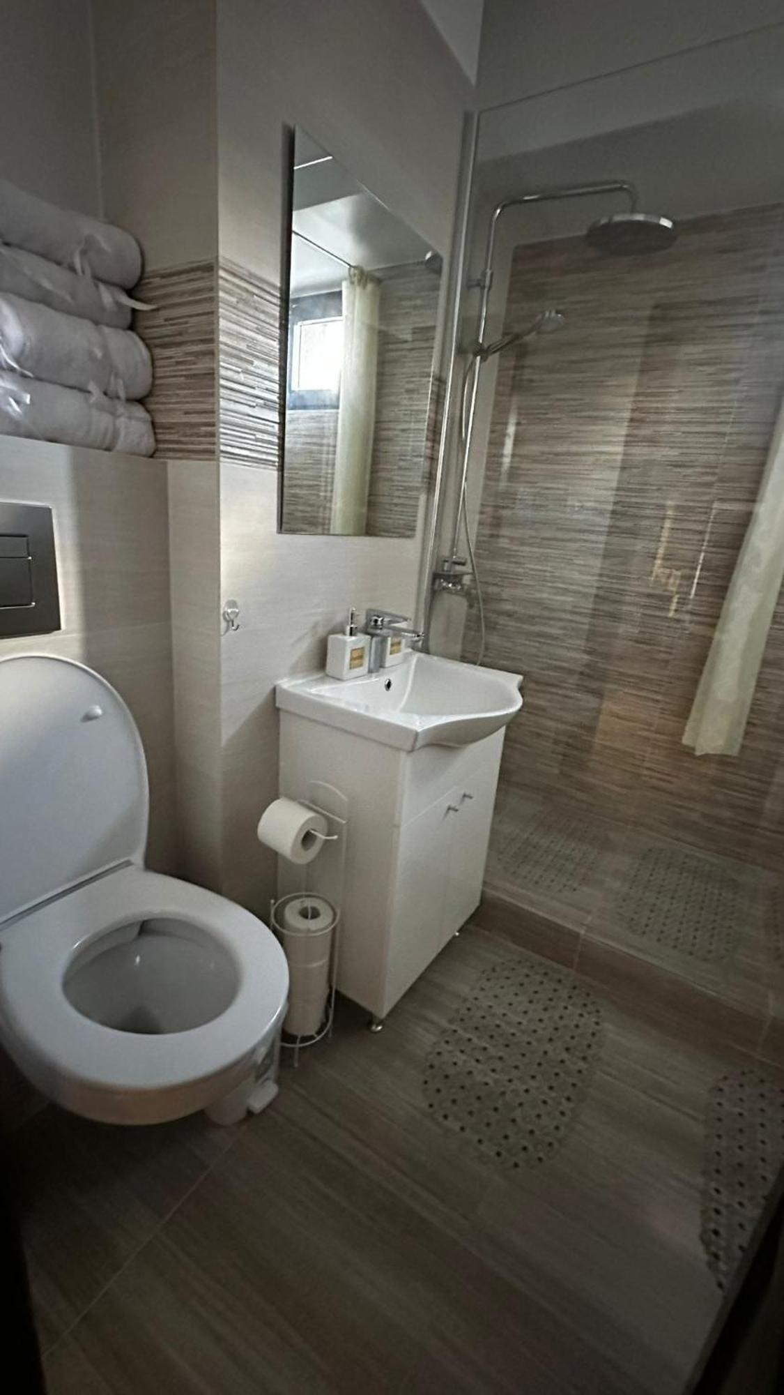 Sofiart Apartment Букурещ Екстериор снимка