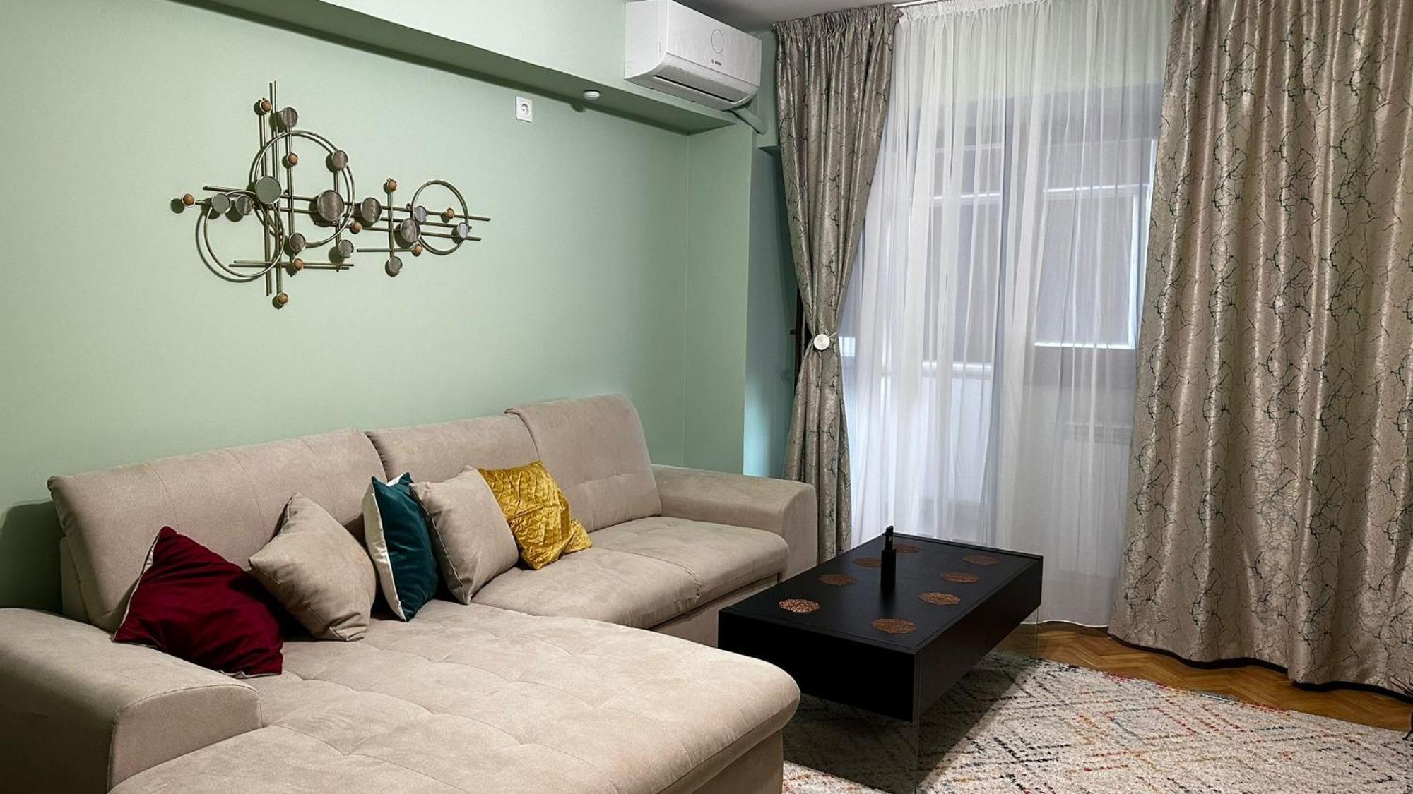 Sofiart Apartment Букурещ Екстериор снимка